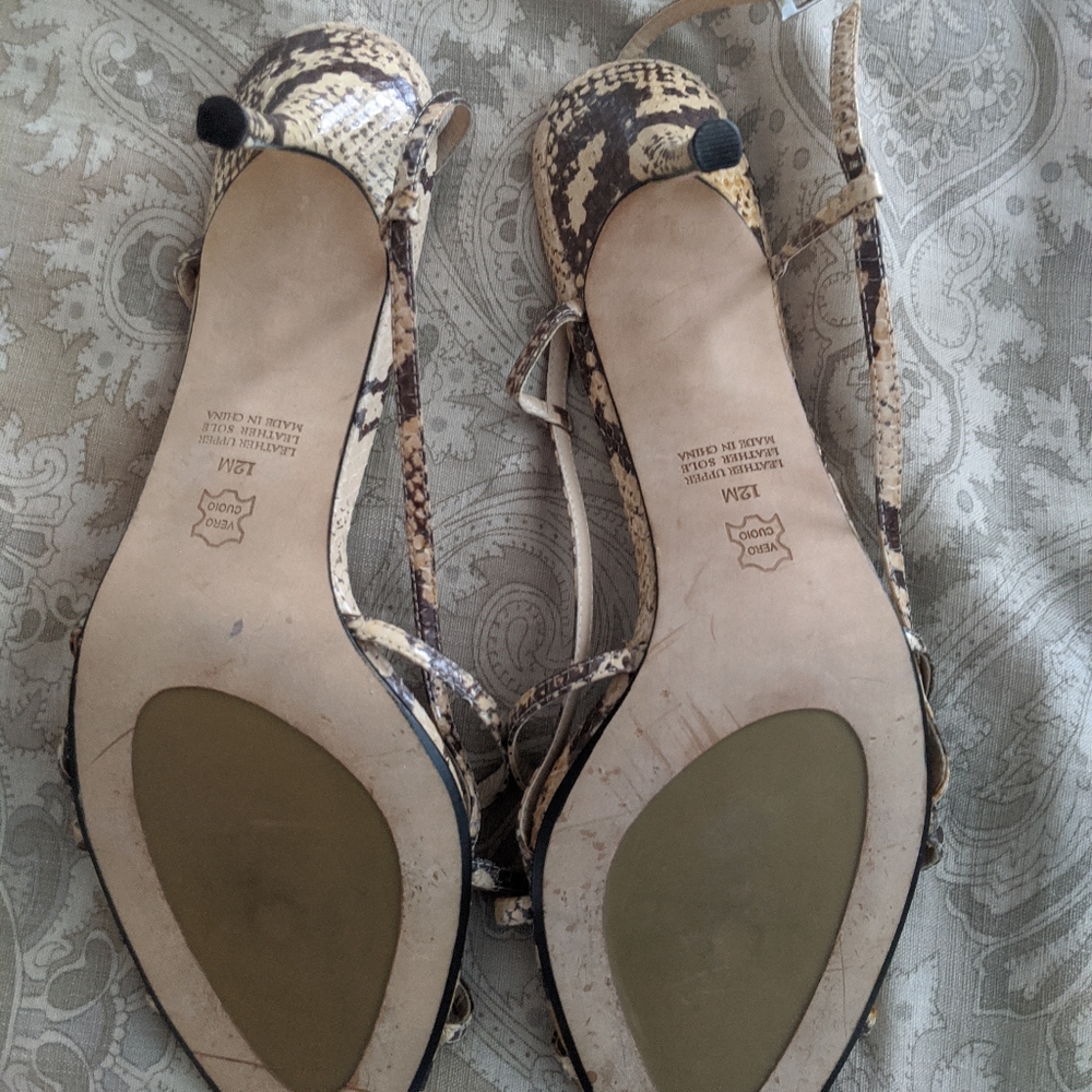 Snake skin style shoes - Picture 3 of 3